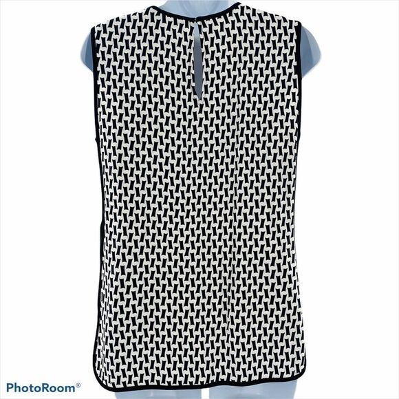 ZARA Jacquard Sleeveless Blouse - Picture 4 of 11